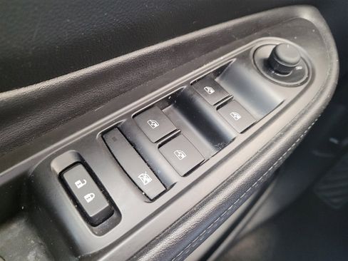 Used 2020 Buick Encore Preferred w/ Safety Package AWD/4WD image 27