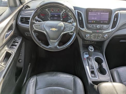 Used 2020 Chevrolet Equinox Premier FWD image 16