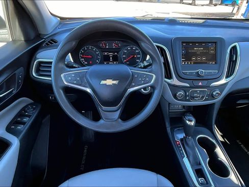 Used 2019 Chevrolet Equinox LS image 5