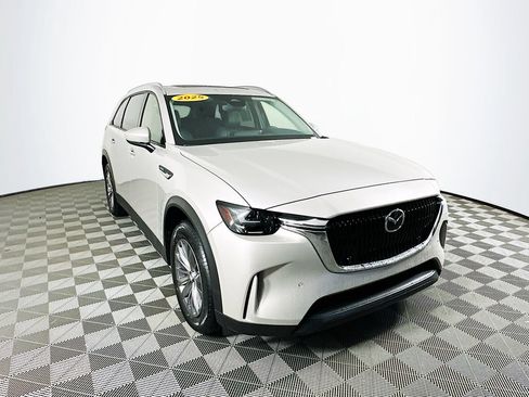 Certified 2025 MAZDA CX-90 3.3 Turbo w/ Preferred Package AWD/4WD image 2
