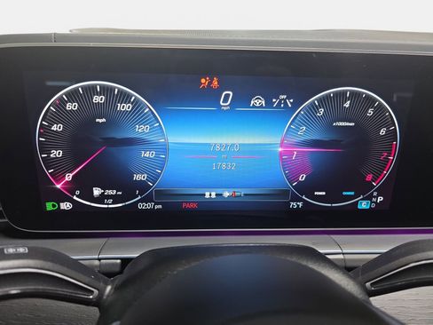 Used 2024 Mercedes-Benz Maybach GLS 600 4MATIC image 19