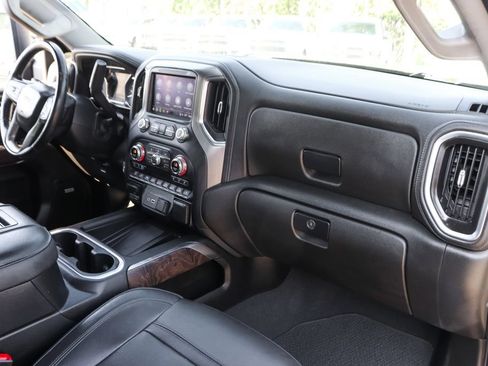 Used 2022 GMC Sierra 3500 Denali AWD/4WD image 41