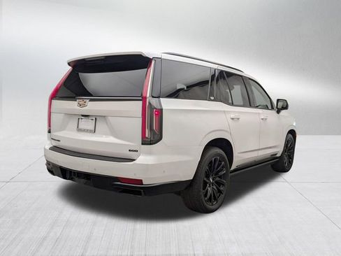 Certified 2024 Cadillac Escalade Sport w/ LPO, ONYX Package AWD/4WD image 5