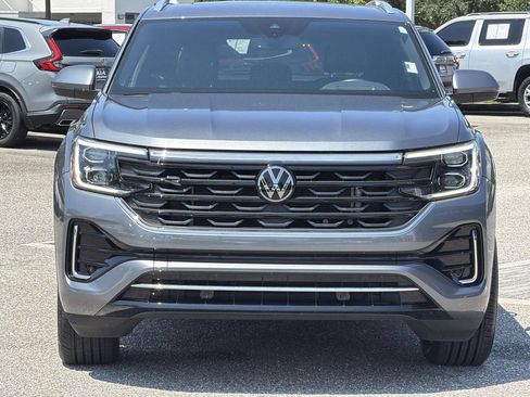 Used 2024 Volkswagen Atlas Cross Sport SEL R-Line AWD/4WD image 35