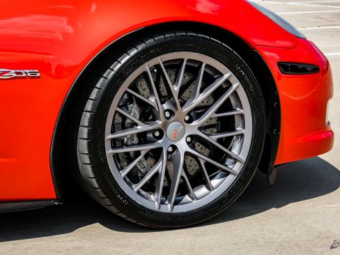 Used 2011 Chevrolet Corvette Z06 RWD image 70