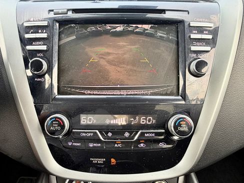 Used 2021 Nissan Murano S AWD/4WD image 33