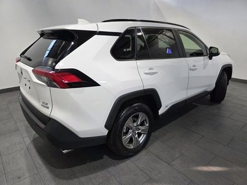 Used 2023 Toyota RAV4 XLE image 5