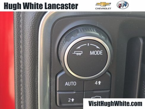 Used 2021 Chevrolet Silverado 1500 RST w/ Convenience Package II AWD/4WD image 4
