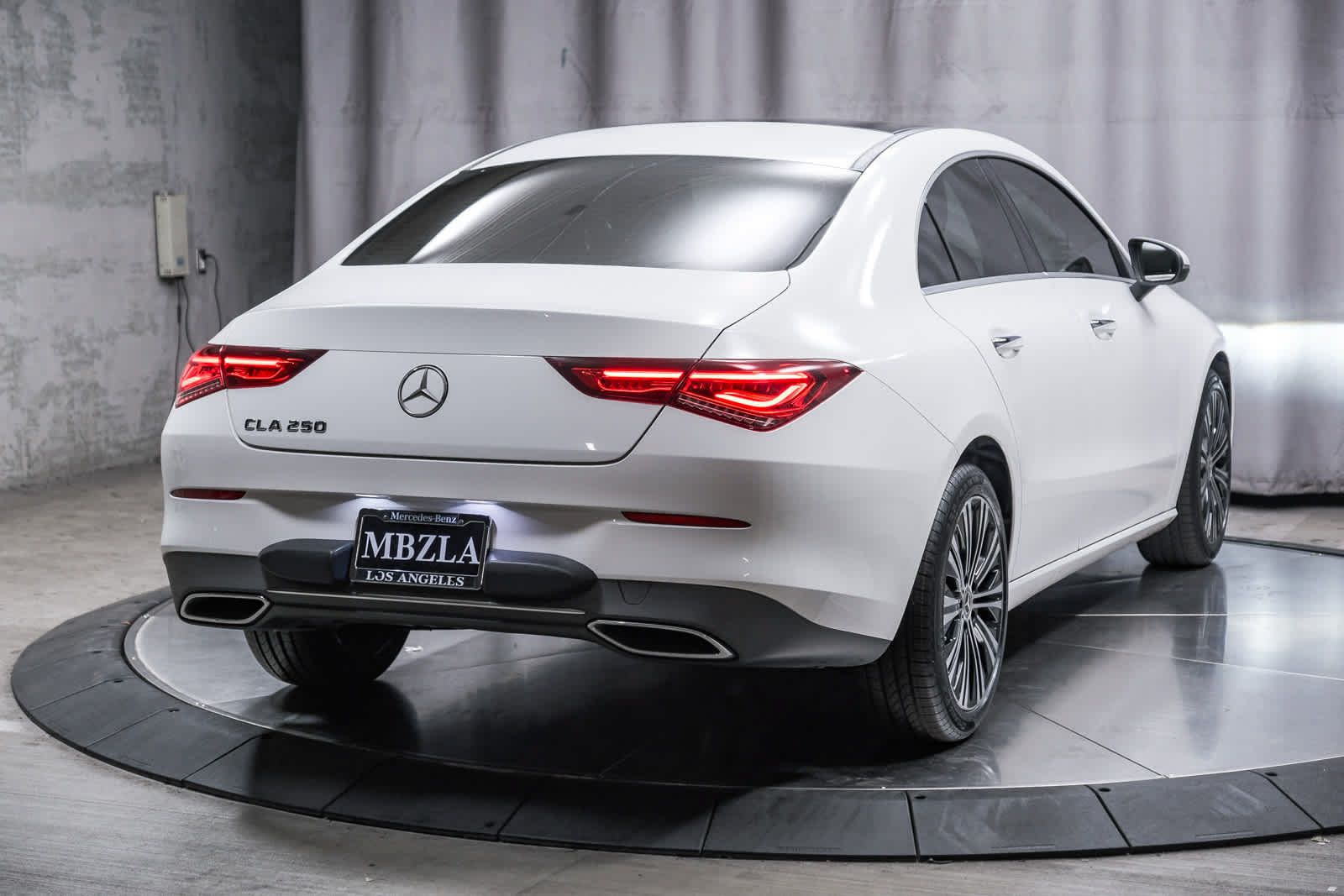 Certified 2023 Mercedes-Benz CLA 250 image 4