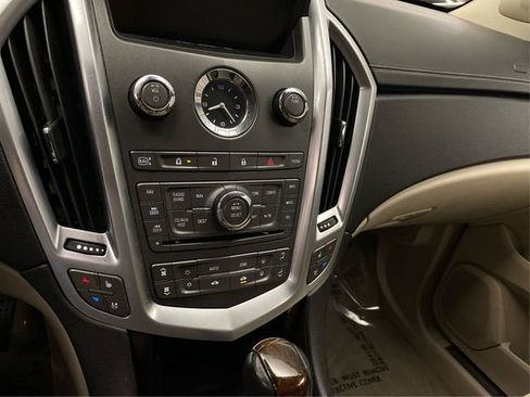 Used 2010 Cadillac SRX Premium AWD/4WD image 32