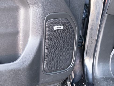 Used 2022 GMC Sierra 3500 Denali w/ Denali Black Diamond Edition image 17