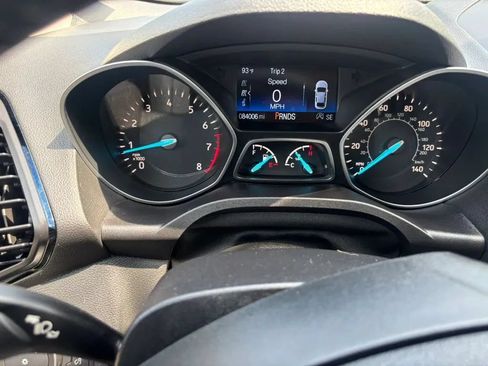 Used 2018 Ford Escape Titanium AWD/4WD image 21