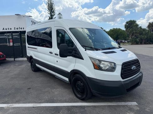 Used 2015 Ford Transit 350 XL RWD image 3
