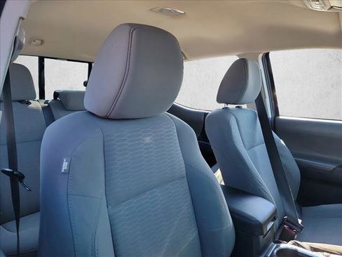 Used 2017 Toyota Tacoma SR5 w/ Tow Package image 15