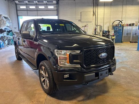 Used 2019 Ford F150 XL w/ Equipment Group 101A Mid AWD/4WD image 3