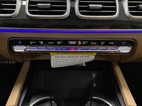 New 2026 Mercedes-Benz GLS 450 4MATIC image 28