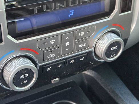 Used 2014 Toyota Tundra Platinum RWD image 19