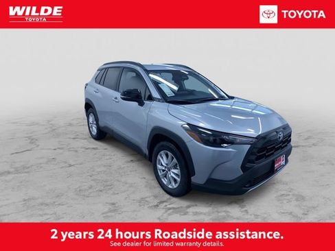 New 2026 Toyota Corolla Cross LE image 3