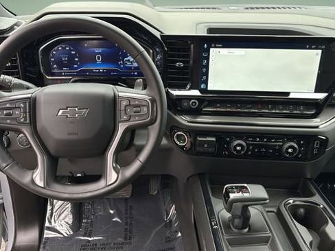 Certified 2025 Chevrolet Silverado 1500 ZR2 w/ Technology Package image 9