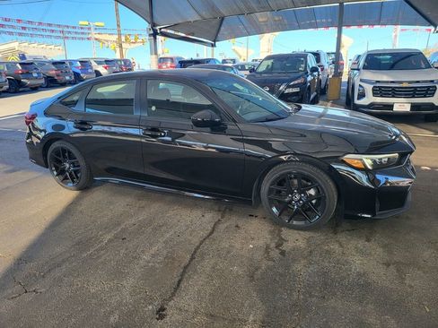 Used 2025 Honda Civic Sport image 14