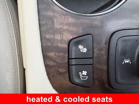 Used 2020 GMC Acadia Denali w/ Technology Package image 5