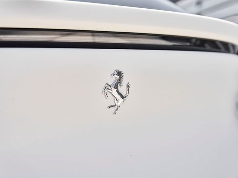 Used 2025 Ferrari Purosangue AWD/4WD image 16