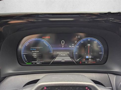 Certified 2025 Toyota Crown Signia w/ Advanced Technology Package AWD/4WD image 11