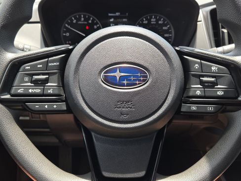 Used 2024 Subaru Crosstrek 2.0i Premium AWD/4WD image 32
