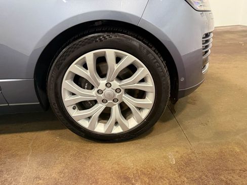 Used 2019 Land Rover Range Rover Supercharged AWD/4WD image 91