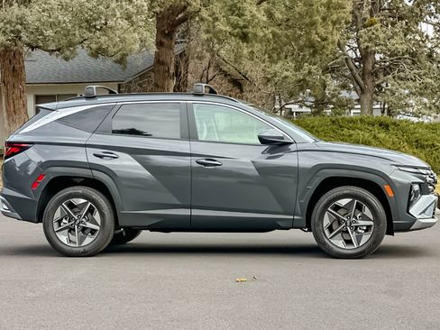 New 2026 Hyundai Tucson SEL image 3