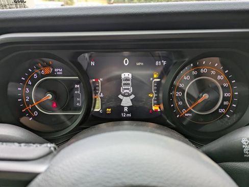 New 2026 Jeep Wrangler Unlimited Rubicon w/ Safety Group image 24