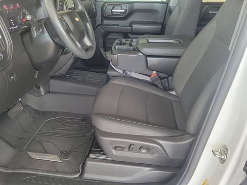 Used 2025 Chevrolet Silverado 1500 Custom AWD/4WD image 14