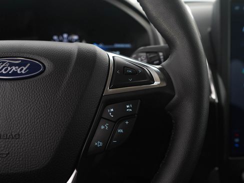 Used 2024 Ford Edge Titanium AWD/4WD image 27
