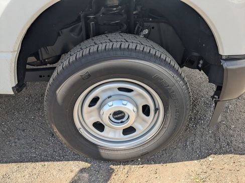 New 2025 Ford F350 XL AWD/4WD image 11