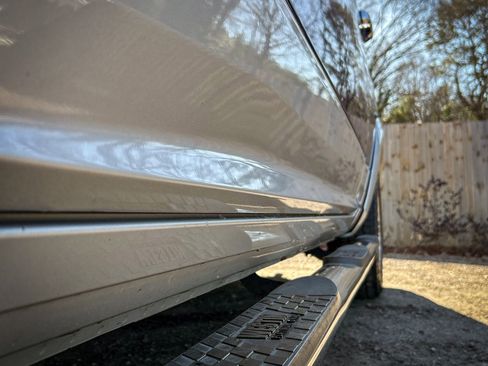 Used 2014 RAM 1500 Laramie image 18