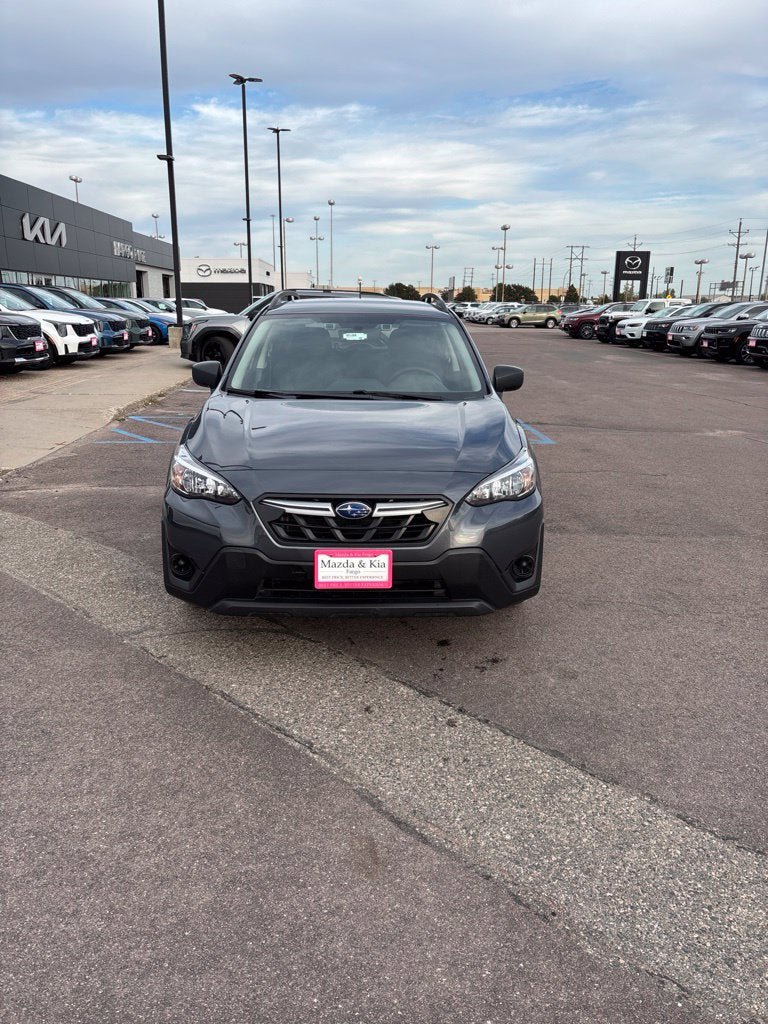 Used 2021 Subaru Crosstrek 2.0i AWD/4WD image 2