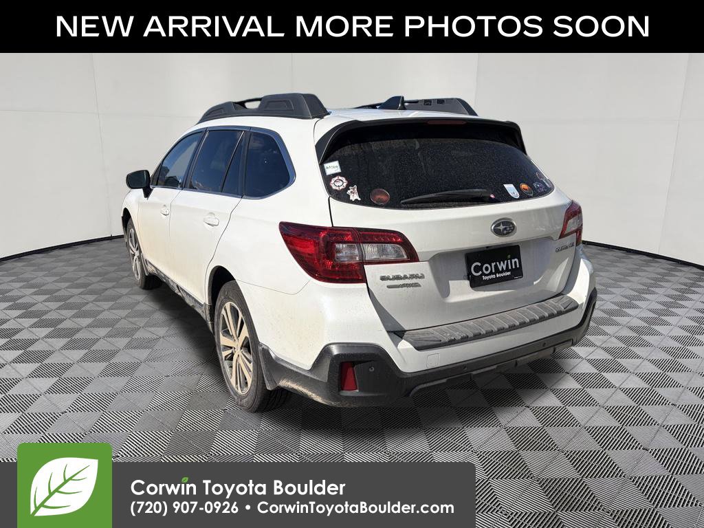 Used 2019 Subaru Outback 2.5i Limited AWD/4WD image 5