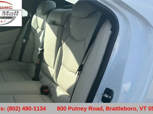 Used 2024 Cadillac CT4 Premium Luxury w/ Technology Package image 16