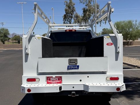 Used 2018 RAM 2500 Tradesman w/ Power & Remote Entry Group RWD image 4