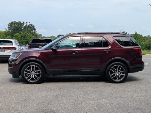 Used 2018 Ford Explorer Sport w/ Equipment Group 401A AWD/4WD image 6