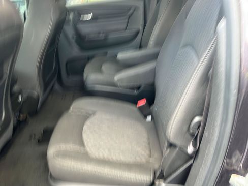 Used 2015 Chevrolet Traverse LT FWD image 21