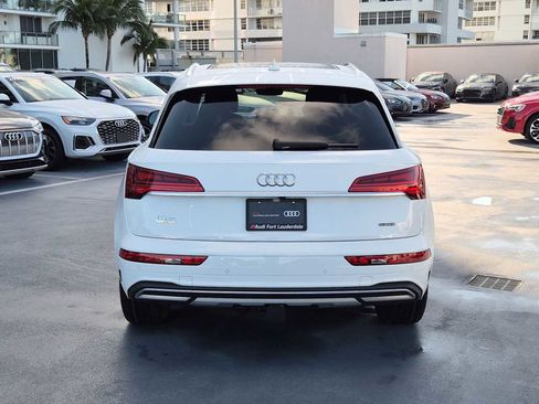 Certified 2023 Audi Q5 2.0T Premium Plus w/ Premium Plus Package image 5