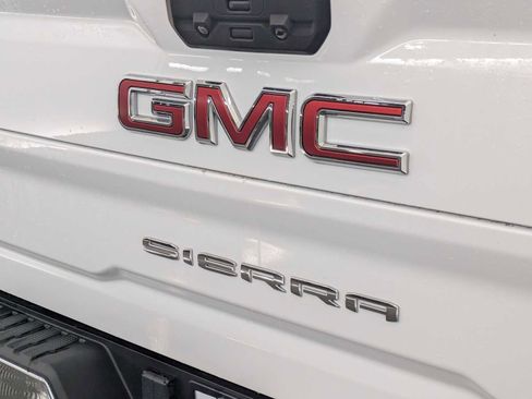 Used 2023 GMC Sierra 3500 SLT w/ SLT Premium Package image 12