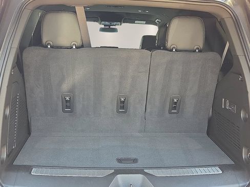 Used 2024 Chevrolet Tahoe RST w/ Luxury Package AWD/4WD image 9