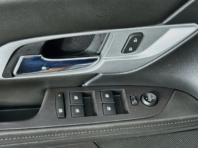 Used 2017 GMC Terrain SLE FWD image 20