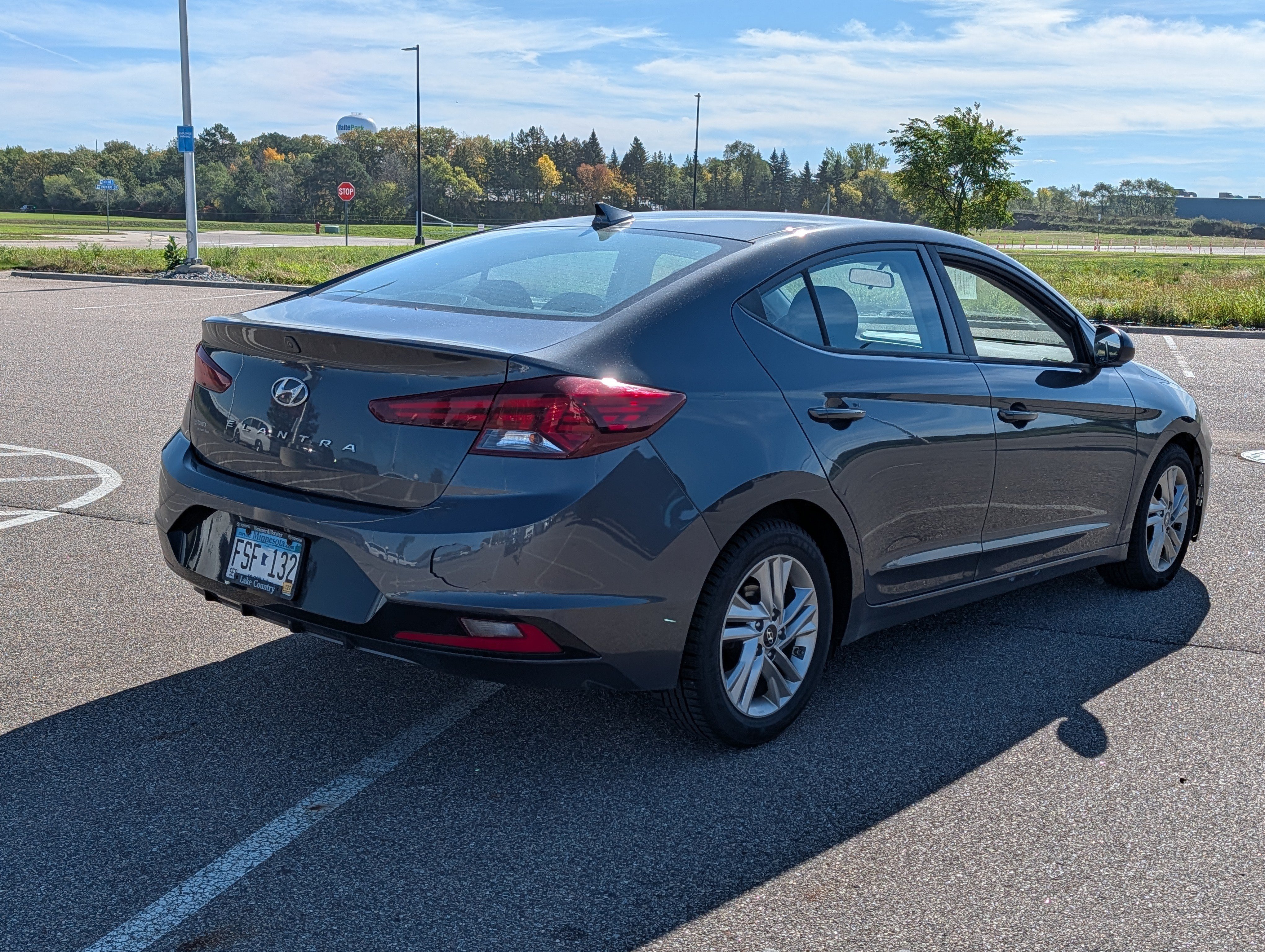 Used 2020 Hyundai Elantra SEL w/ Cargo Package (C1) FWD image 4