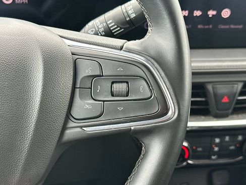Used 2024 Buick Encore GX Sport Touring FWD image 25