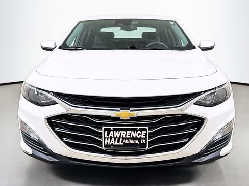Used 2024 Chevrolet Malibu LT FWD image 2