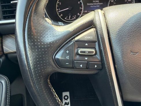 Used 2017 Nissan Maxima Platinum FWD image 24