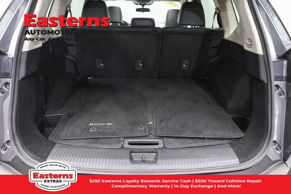 Used 2023 Nissan Rogue SV w/ SV Premium Package AWD/4WD image 10